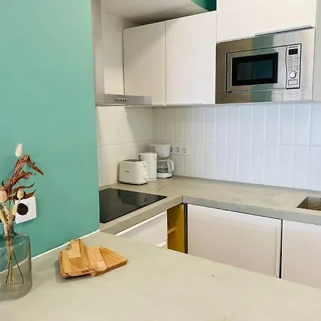 Front Studio. Oceanview Terrace. Fastwifi *